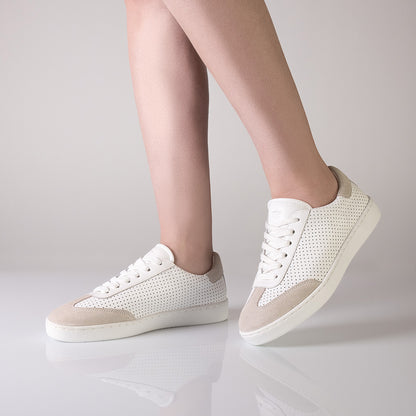 Anna Kern Suny Women's Low-Top Sneakers 7020