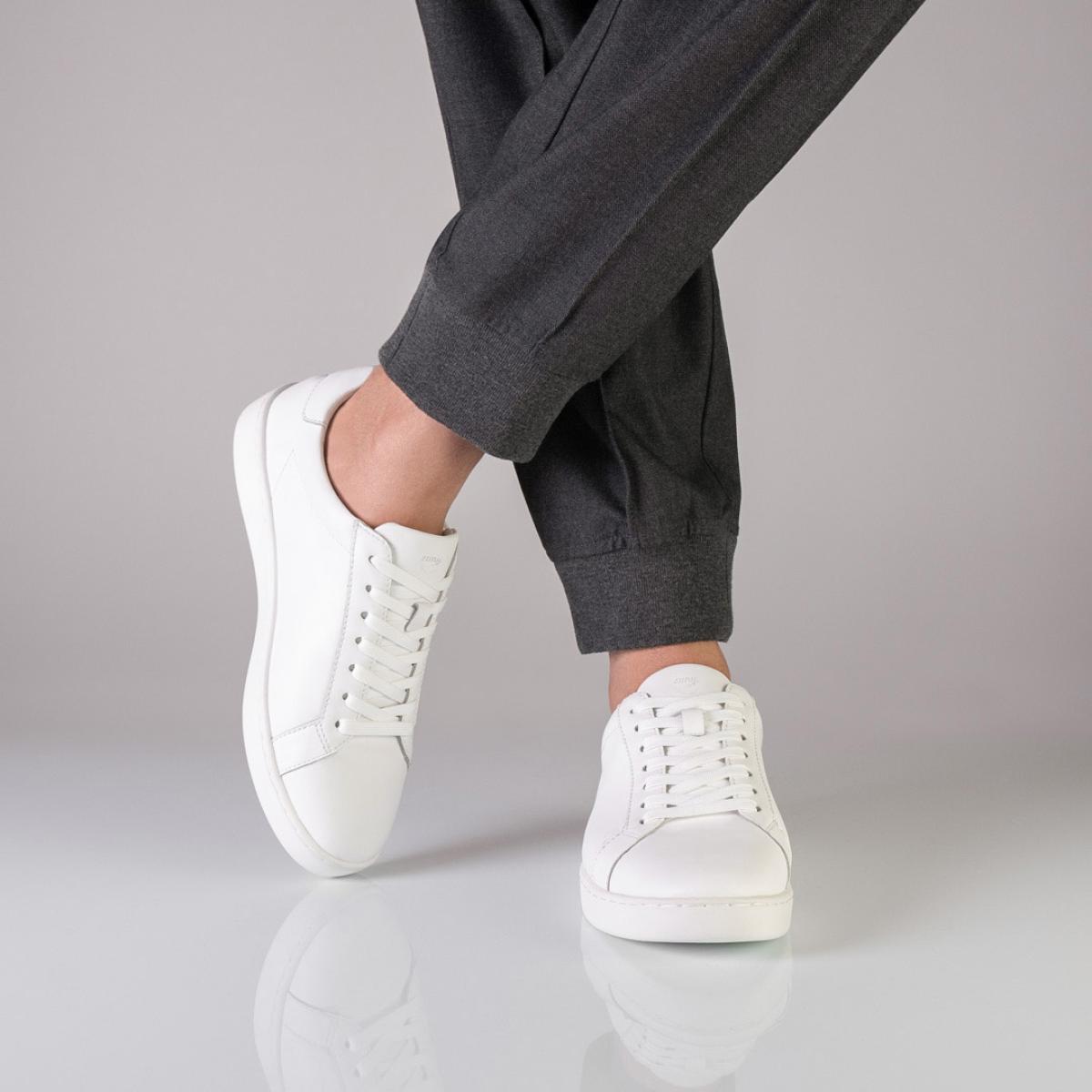 Anna Kern Suny Men's Dance Sneakers 7425